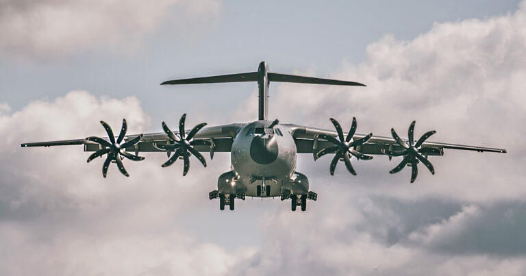 SUDAN EVAKUIERUNG BUNDESWEHR AIRBUS A 400 BRILON TOTALLOKAL