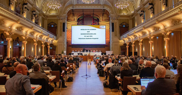 VERBAND DEUTSCHER MUSIKSCHULEN IN DER HISTORISCHEN STADTHALLE WUPPERTAL