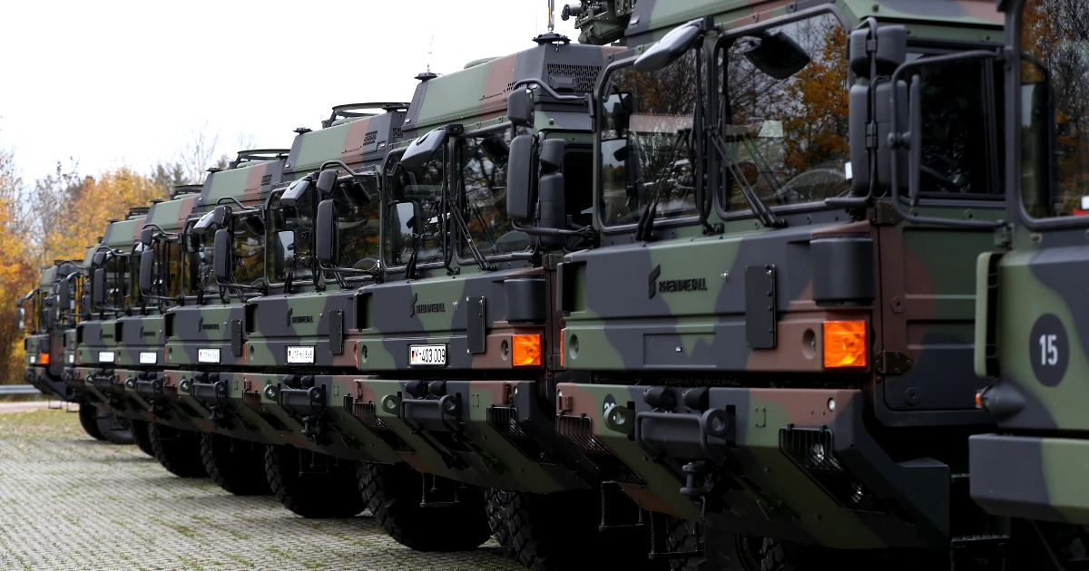 BUNDESWEHR ERHÄLT MILITÄR-LKW